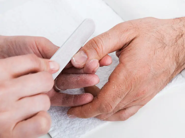 Manikür - Tırnak Bakımı - Antalya Masaj